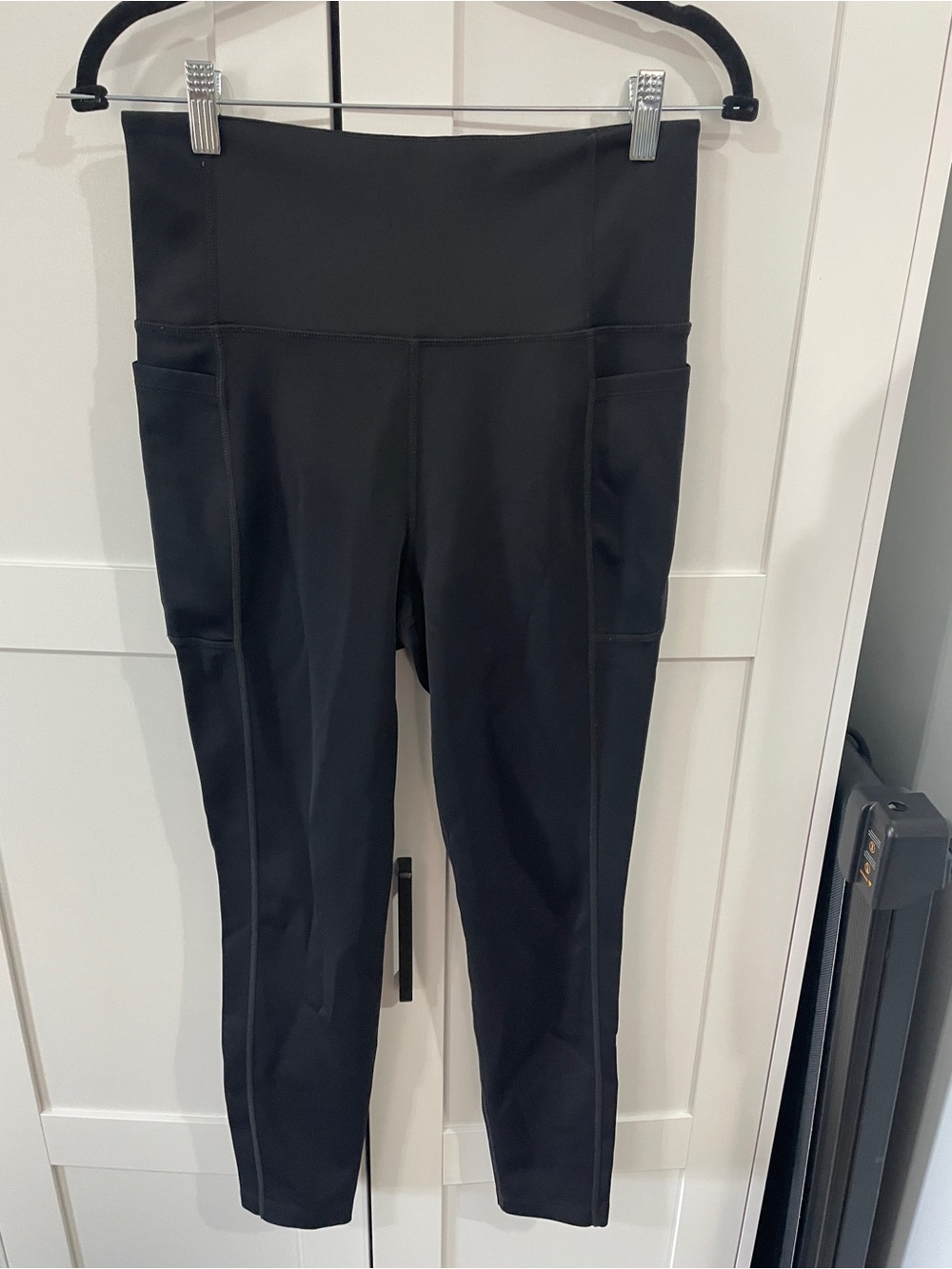Aurum 7/8 Leggings Women’s M Black High Rise 4 Pocket Activewear Yoga Pants